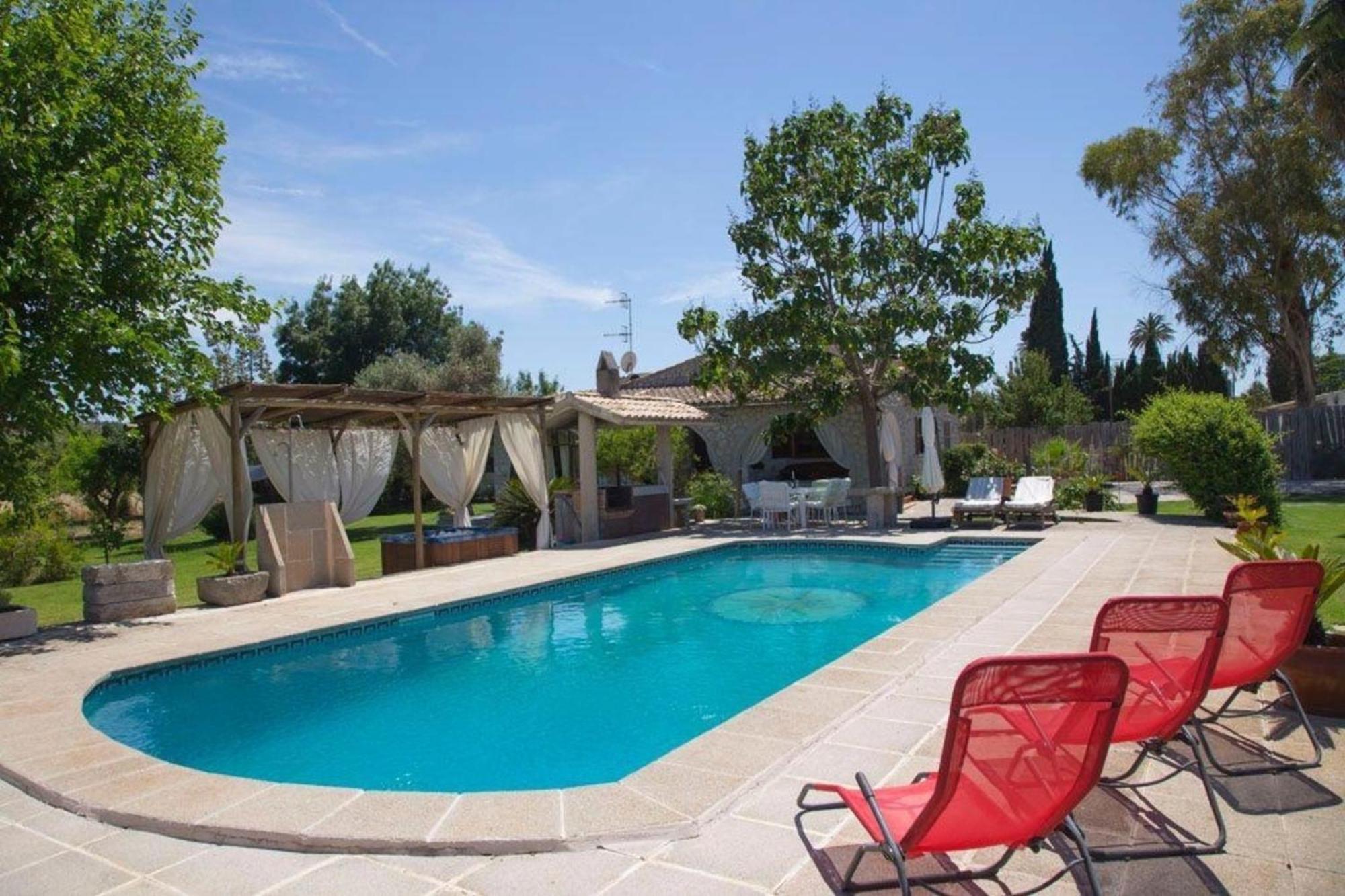 Ferienhaus Gemuetliches Mit Pool Bei Selva