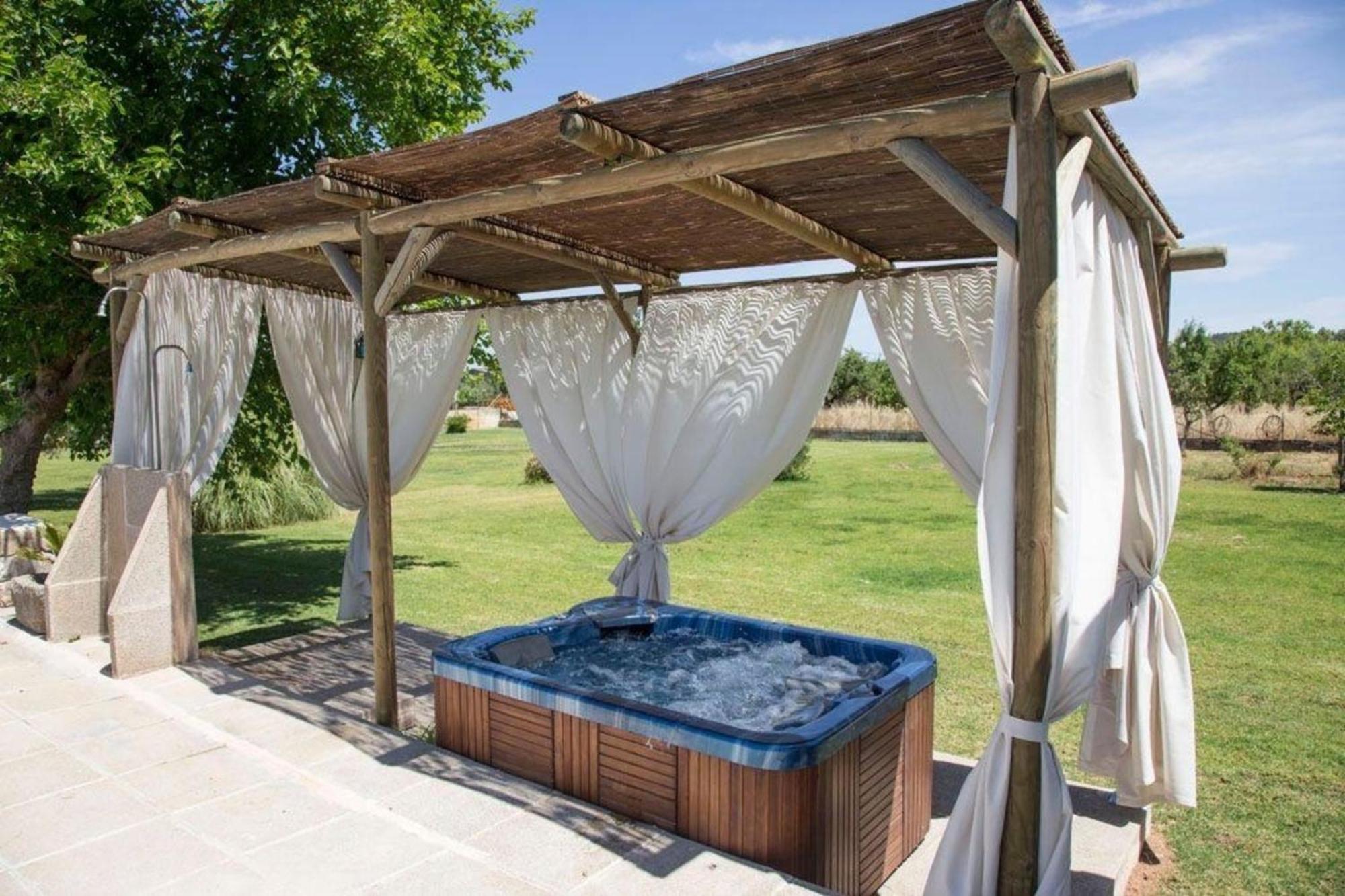 Gemuetliches Mit Pool Bei Selva *